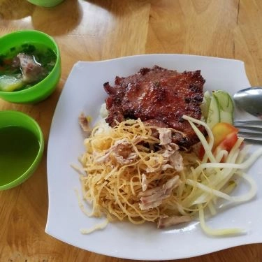 Món ăn- Quán Ăn Quán Cây Xoài - Bún Thị Nướng & Cơm Tấm