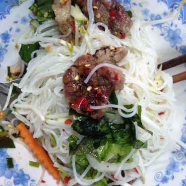 Món ăn- Quán Ăn Quán Cây Xoài - Bún Thị Nướng & Cơm Tấm