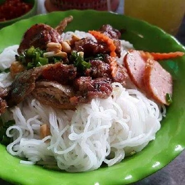Món ăn- Quán Ăn Quán Cây Xoài - Bún Thị Nướng & Cơm Tấm