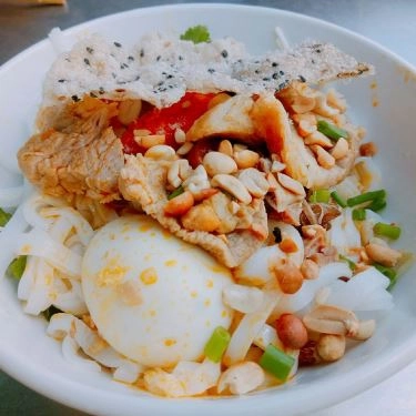Món ăn- Quán Ăn Chị Bánh - Bún Bò Huế & Mì Quảng