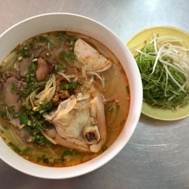 Món ăn- Quán Ăn Quán Cô Thu - Mì Quảng, Bún Bò & Bún Riêu