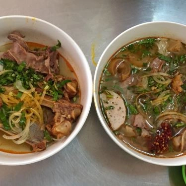 Món ăn- Quán Ăn Quán Cô Thu - Mì Quảng, Bún Bò & Bún Riêu