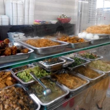 Món ăn- Quán Ăn Quán Bà Út - Hương Vị Miền Trung