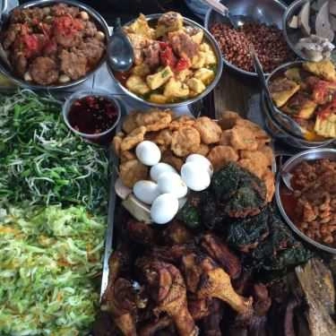 Tổng hợp- Bà Thảo - Cơm Bình Dân