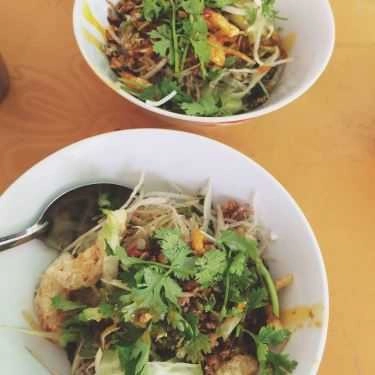 Món ăn- Quán Ăn Quán 26 - Cơm Hến & Bún Bò Huế