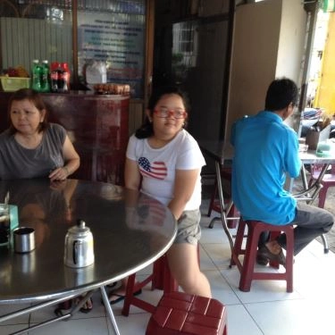 Không gian- Quán Ăn Hồng Ngọc - Quán Cơm Gia Đình