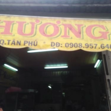 Không gian- Quán Ăn Phương - Quán Cơm & Bún Thịt Nướng