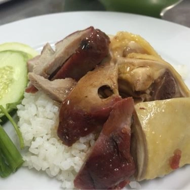 Món ăn- Quán Ăn Quán Cơm Tân Mãn Ký - Cơm Gà & Xá Xíu