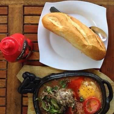 Món ăn- Quán Ăn Con Bò Cười - Bánh Mì Ốp La