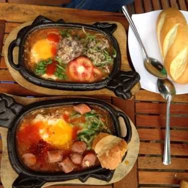 Món ăn- Quán Ăn Con Bò Cười - Bánh Mì Ốp La