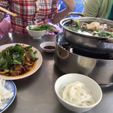 Món ăn- Quán Ăn Quán đặc sản Lẩu Đuôi Bò