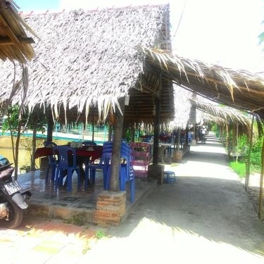 Tổng hợp- Nhà Hàng Quán Hoa Phượng - Sân Vườn Ven Đô