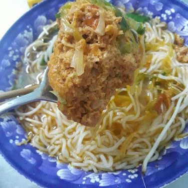 Món ăn- Quán Ăn Quán Hồng - Mì Quảng & Bún Riêu