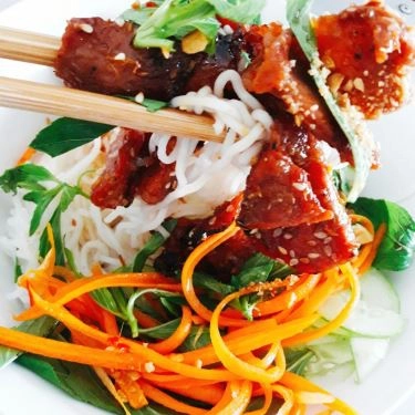 Món ăn- Quán Ăn Quán Hồng - Mì Quảng & Bún Riêu