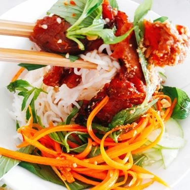 Món ăn- Quán Ăn Quán Hồng - Mì Quảng & Bún Riêu