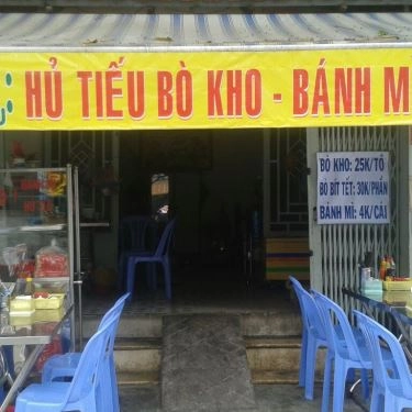 Không gian- Quán Ăn Hủ Tiếu Bò Kho, Bò Bít Tết & Bánh Mì