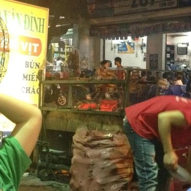 Tổng hợp- Quán Ăn Huyền Vịt Quán - Vịt Cỏ Vân Đình - Bạch Đằng