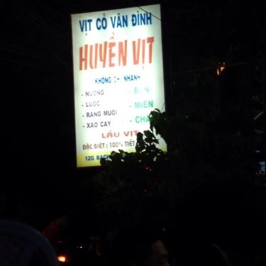 Tổng hợp- Quán Ăn Huyền Vịt Quán - Vịt Cỏ Vân Đình - Bạch Đằng