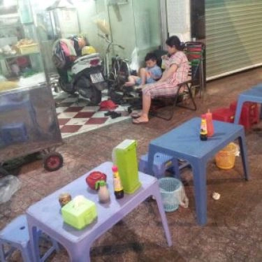 Không gian- Quán Ăn Quán Kỳ Viên - Cơm Tấm Đêm