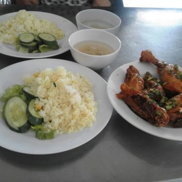 Món ăn- Quán Ăn Quán Lâm - Cơm Gà Xối Mỡ