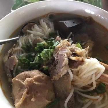 Món ăn- Quán Ăn Quán Lệ - Bún Bò