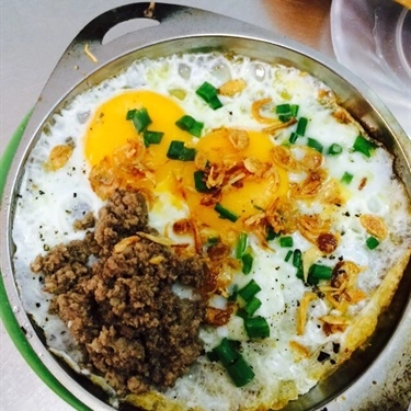 Món ăn- Quán Ăn Bánh Mì & Bánh Cuốn Liên