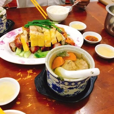 Món ăn- Quán Ăn Quán Long Ký - Cơm Gà Hải Nam