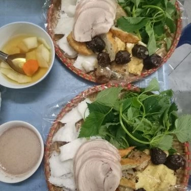 Món ăn- Quán Ăn Quán Lưu Gù - Bún Đậu Mẹt & Bún Chả