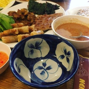 Món ăn- Quán Ăn Quán Nem Chợ Huyện - Đặc Sản Bình Định - Lũy Bán Bích