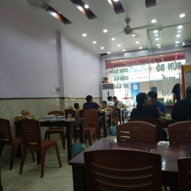 Không gian- Quán Ăn Quán Ngon - Bún Bò Huế