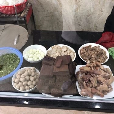 Món ăn- Quán Ăn Quán Ngon - Bún Bò Huế