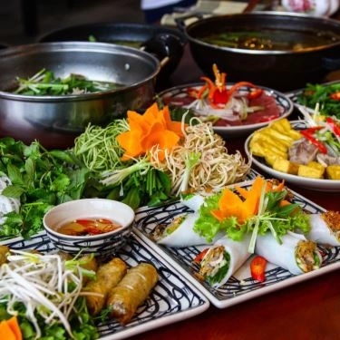 Món ăn- Quán Ăn Món Ngon Hà Thành - Phở & Chả Cá Lã Vọng