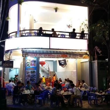 Không gian- Quán Ăn Quán Ốc 49 Đống Đa