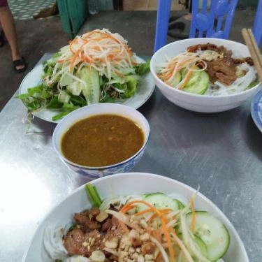 Món ăn- Quán Ăn Phương Oanh - Bún - Bánh Xèo & Nem Lụi