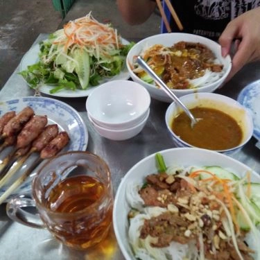 Món ăn- Quán Ăn Phương Oanh - Bún - Bánh Xèo & Nem Lụi