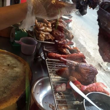 Không gian- Quán Ăn Quán Quốc Ký - Heo Quay