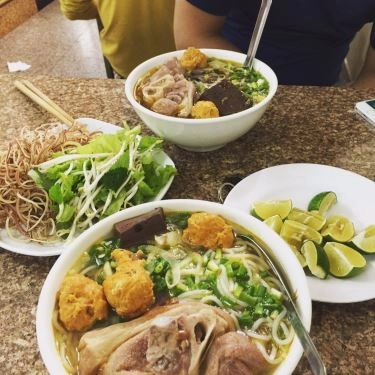 Món ăn- Quán Ăn Quán Sông Hương - Bún Bò Huế