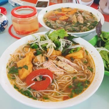 Món ăn- Quán Ăn Quán Thảo - Bún Ốc Cổ & Chè Nhiều Loại