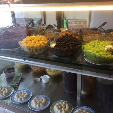 Món ăn- Quán Ăn Quán Thảo - Bún Ốc Cổ & Chè Nhiều Loại