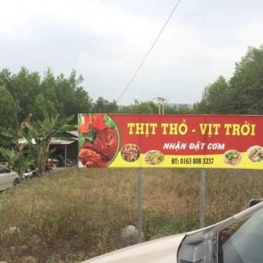 Không gian- Quán Ăn Thịt Thỏ & Vịt Trời