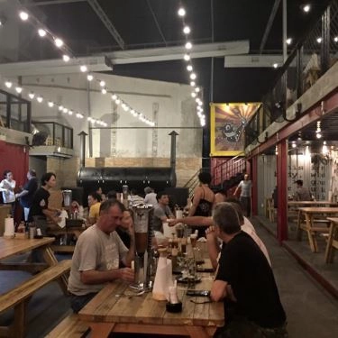 Tổng hợp- Quán Ăn Ụt Ụt Quán - Barbecue & Beer - Trường Sa