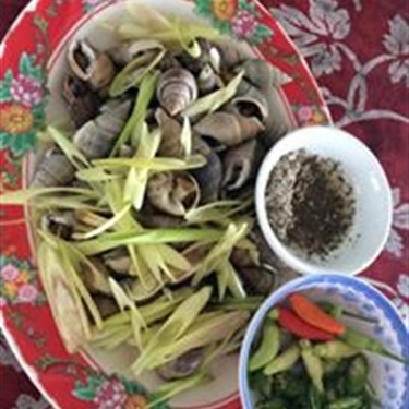 Món ăn- Quán Ăn Hải Sản Việt Quắn