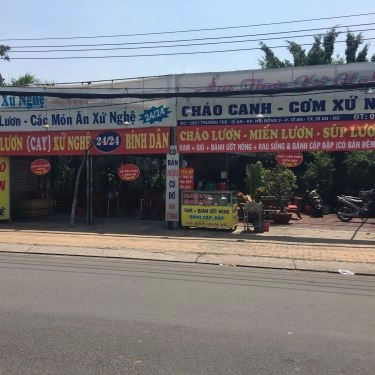 Không gian- Lam Hồng - Quán Ăn Xứ Nghệ