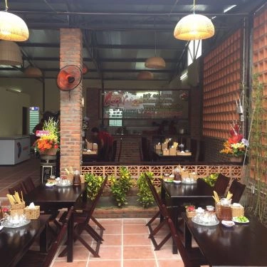 Không gian- Quán Ăn Quê Xưa - Mì Quảng & Bánh Tráng Thịt Heo - Hồ Xuân Hương