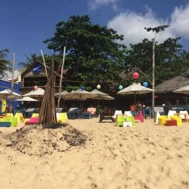 Tổng hợp- Quán Ăn Rory's Beach Bar