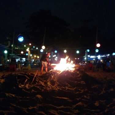 Tổng hợp- Quán Ăn Rory's Beach Bar