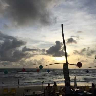 Tổng hợp- Quán Ăn Rory's Beach Bar