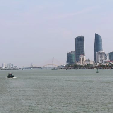 Tổng hợp- Nhà Hàng Du Thuyền - RV. Han Princess Cruise