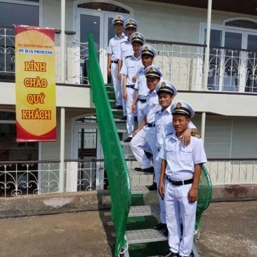 Tổng hợp- Nhà Hàng Du Thuyền - RV. Han Princess Cruise