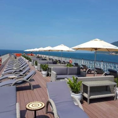 Tổng hợp- Nhà Hàng Du Thuyền - RV. Han Princess Cruise